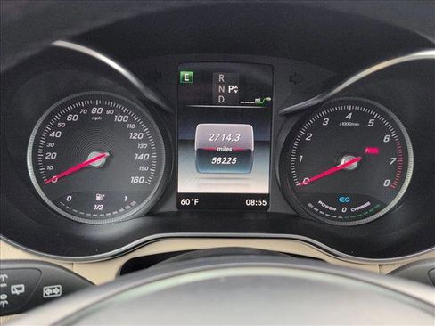 Used 2019 Mercedes-Benz GLC 350e 4MATIC image 11