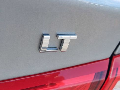 Used 2024 Chevrolet Malibu LT FWD image 38