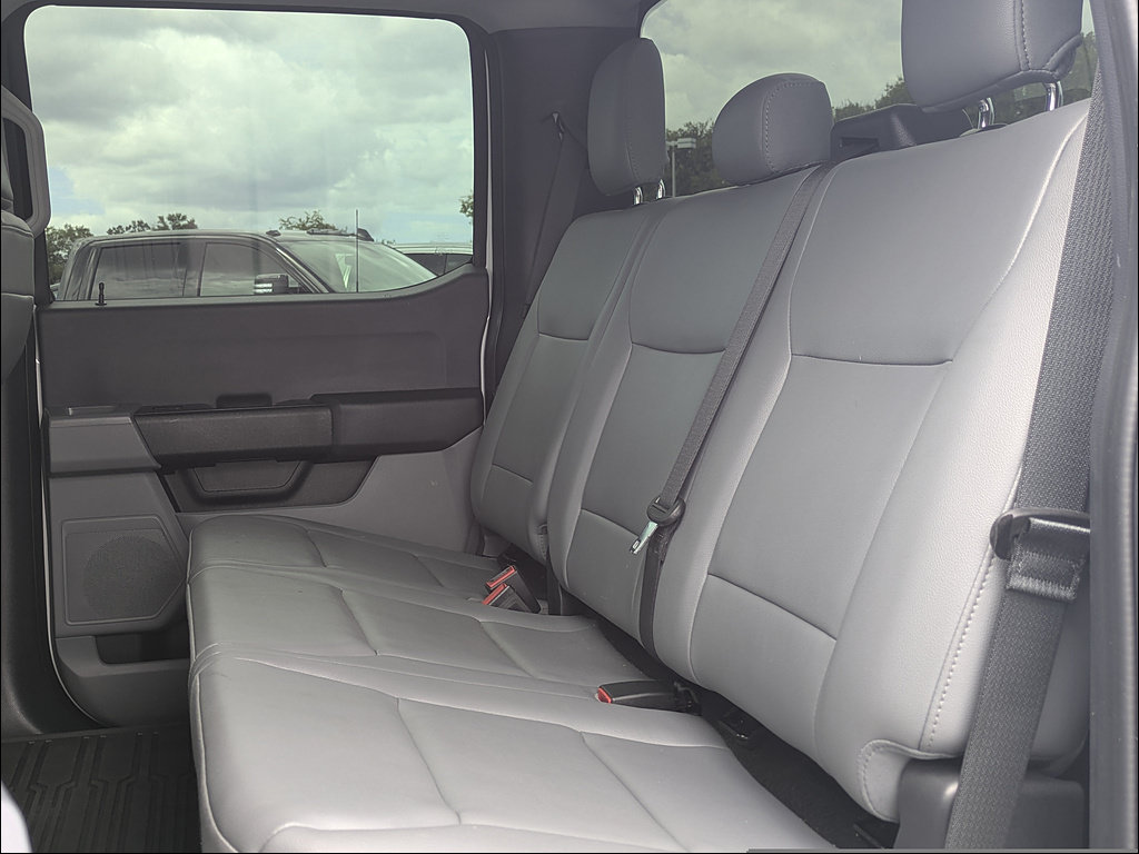Used 2025 Ford F350 XL w/ XL Driver Assist Package AWD/4WD image 19