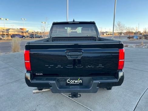 Used 2025 Toyota Tacoma TRD Off-Road image 6