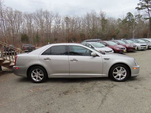 Used 2008 Cadillac STS V8 image 6