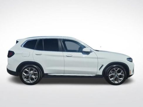 Used 2024 BMW X3 xDrive30i AWD/4WD image 4