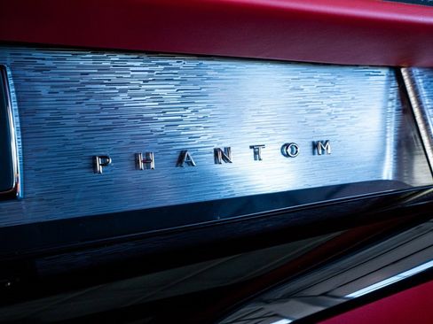 Used 2022 Rolls-Royce Phantom Sedan image 58