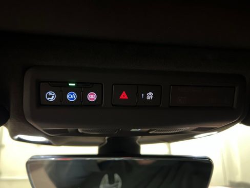 Used 2020 Chevrolet Corvette Stingray Premium Cpe w/ 3LT Preferred Equipment Group image 28