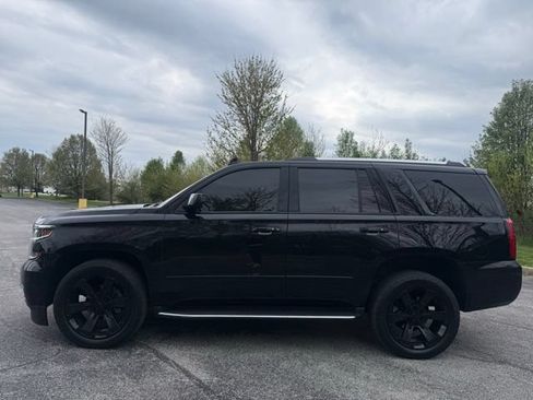 Used 2019 Chevrolet Tahoe Premier AWD/4WD image 3