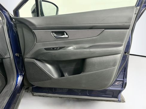 Used 2025 Nissan Murano SV FWD image 33