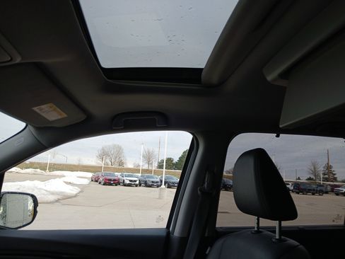 Used 2022 Honda Pilot Elite image 18