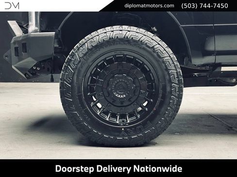 Used 2017 Ford F250 Platinum w/ Platinum Ultimate Package AWD/4WD image 52
