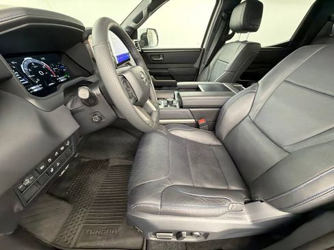 Used 2026 Toyota Tundra Platinum w/ TRD Off-Road Package AWD/4WD image 22