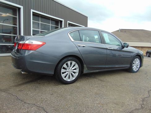 Used 2013 Honda Accord EX image 9