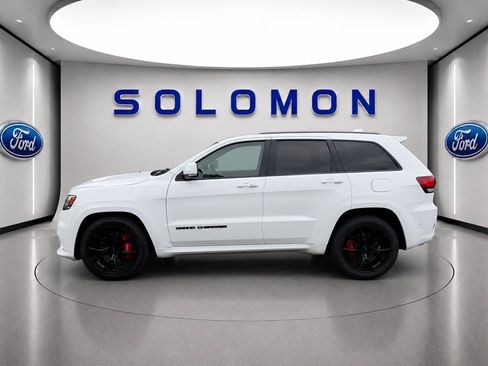 Used 2018 Jeep Grand Cherokee SRT AWD/4WD image 8