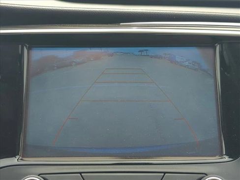 Used 2020 Buick Envision Preferred image 11