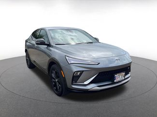 Used 2025 Buick Envista Sport Touring video 1