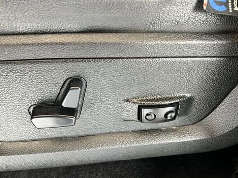Used 2018 RAM 1500 Big Horn AWD/4WD image 11