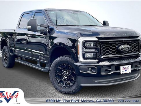New 2026 Ford F250 XLT w/ XLT Premium Package AWD/4WD image 1