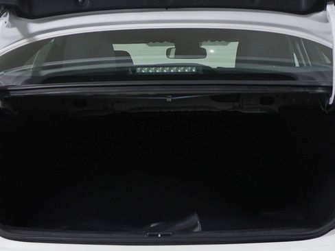 Used 2022 Toyota Corolla SE FWD image 12