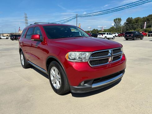 Used 2011 Dodge Durango Crew w/ Trailer Tow Group IV RWD image 4
