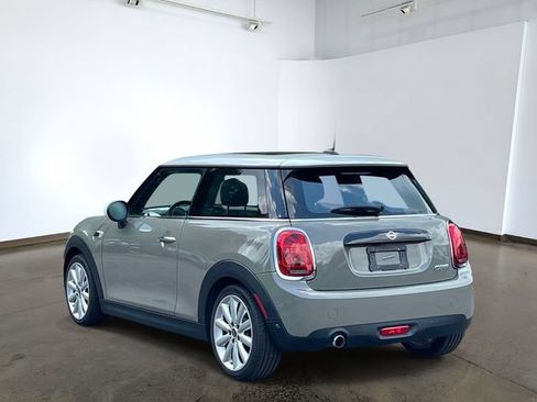 Used 2019 MINI Cooper 2-Door Hardtop w/ Storage Package FWD image 6
