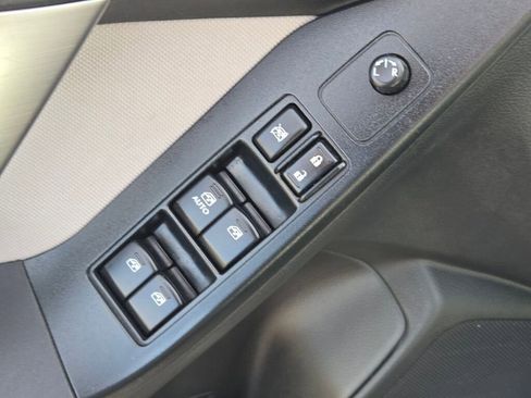Used 2015 Subaru Forester 2.5i Premium image 19