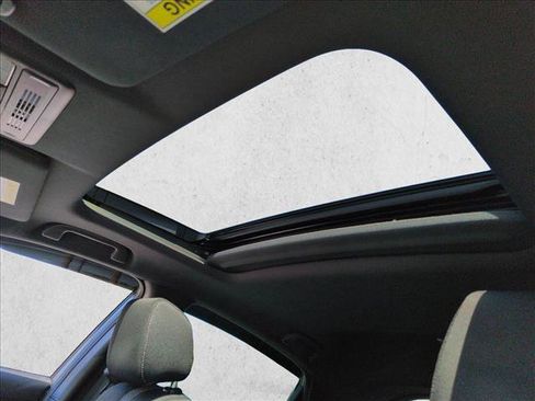 Used 2020 Honda Civic EX image 16
