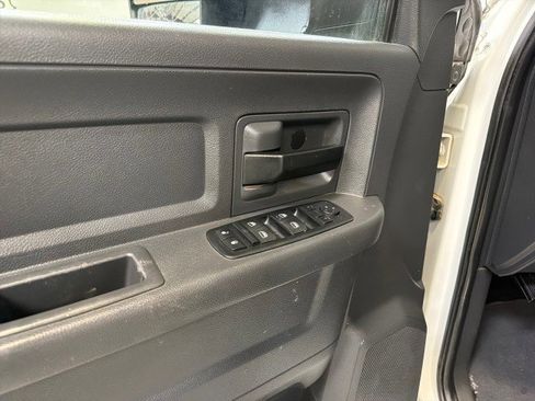 Used 2011 RAM 3500 ST w/ ST Popular Equipment Group image 17