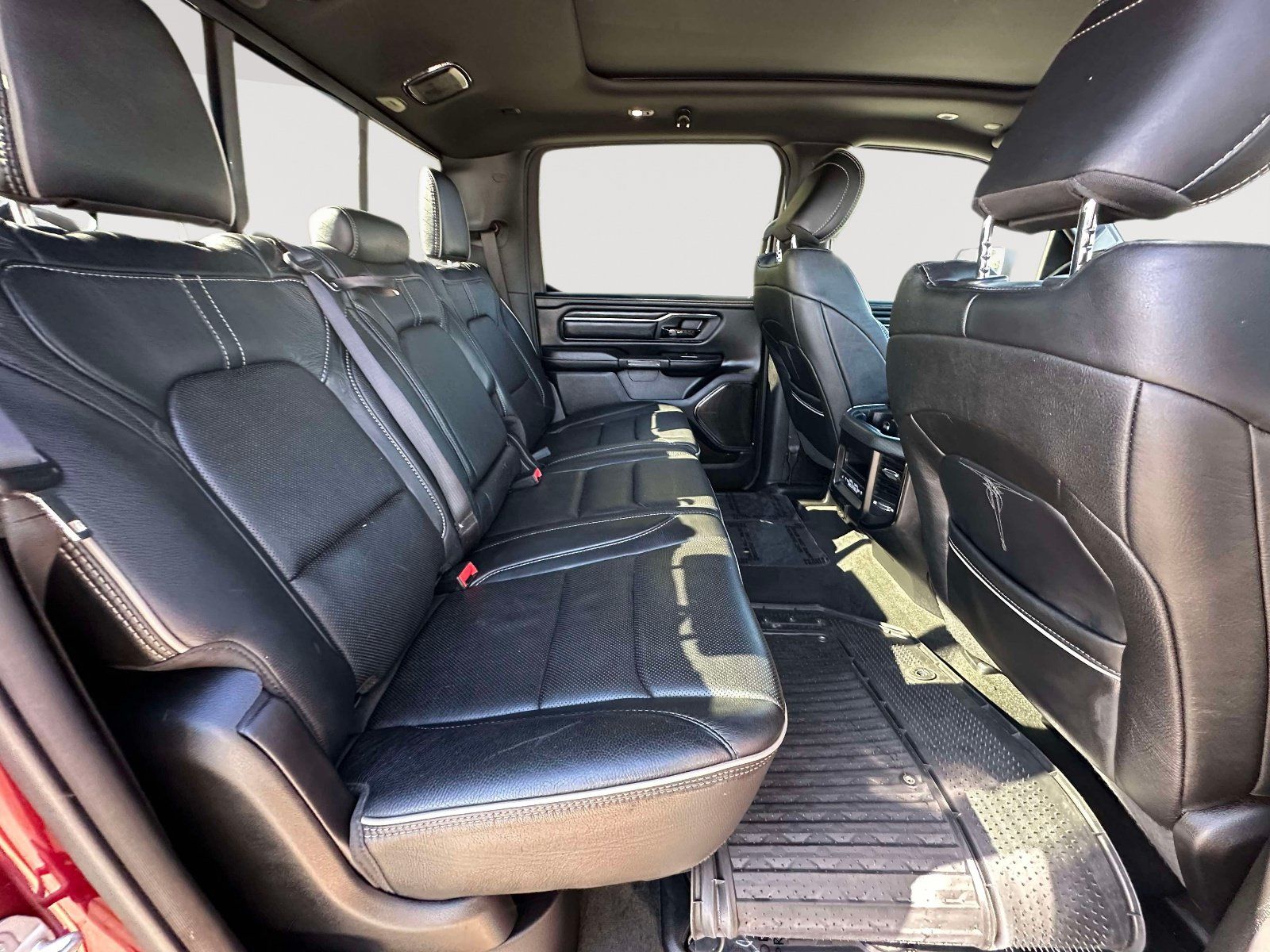 Used 2022 RAM 1500 Limited AWD/4WD image 30