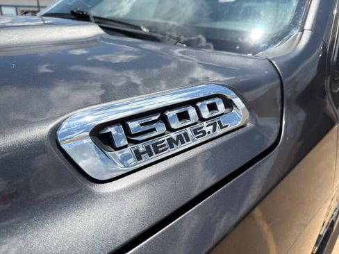 Used 2022 RAM 1500 Laramie AWD/4WD image 7