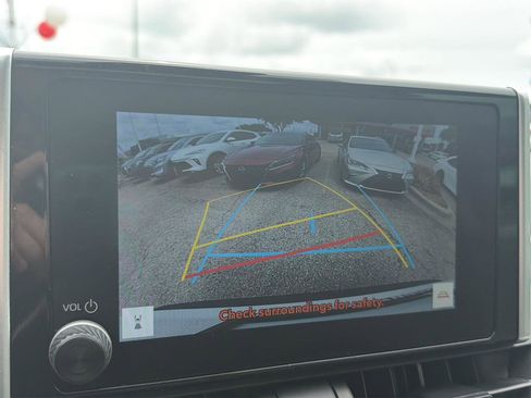 Used 2025 Toyota RAV4 XLE w/ Convenience Package FWD image 34