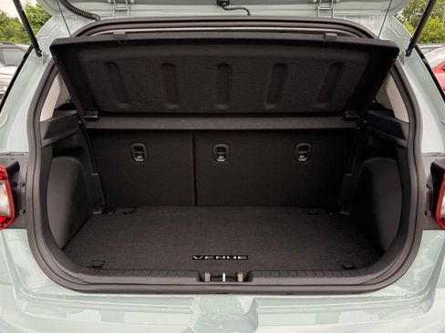 New 2026 Hyundai Venue SEL FWD image 28