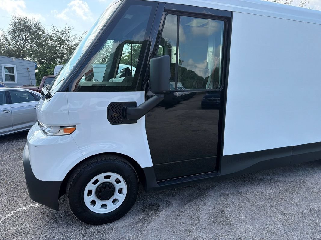 Used 2024 Chevrolet Brightdrop 600 w/ Commercial Equipment Package AWD/4WD image 3