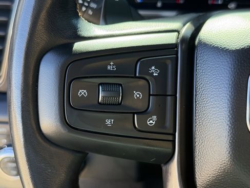 Used 2023 GMC Sierra 1500 AT4 w/ Technology Package image 16