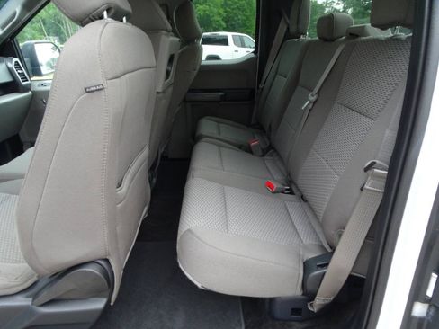 Used 2018 Ford F150 4x4 SuperCab XLT w/ Equipment Group 301A Mid image 29