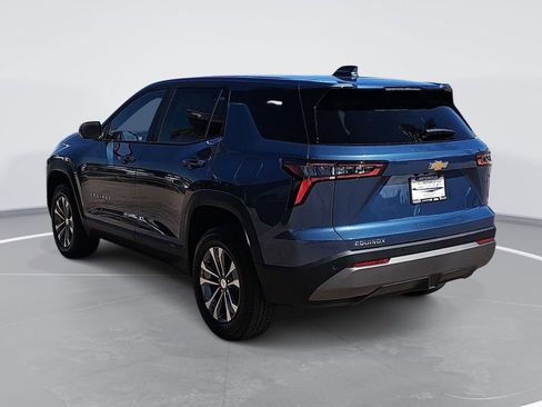 New 2026 Chevrolet Equinox LT FWD image 5