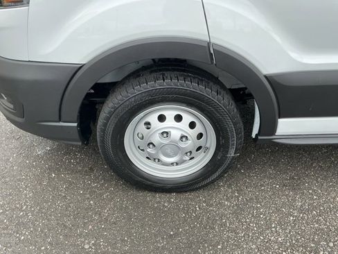 New 2026 Ford Transit 250 148 Medium Roof image 24