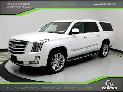 Used 2017 Cadillac Escalade ESV Luxury