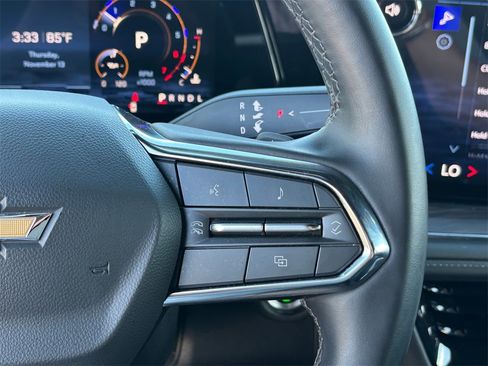 Used 2025 Chevrolet Suburban LS image 14