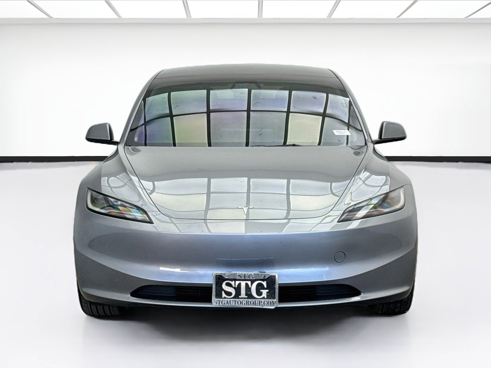 Used 2025 Tesla Model 3 RWD image 2