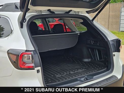 Used 2021 Subaru Outback Premium AWD/4WD image 32