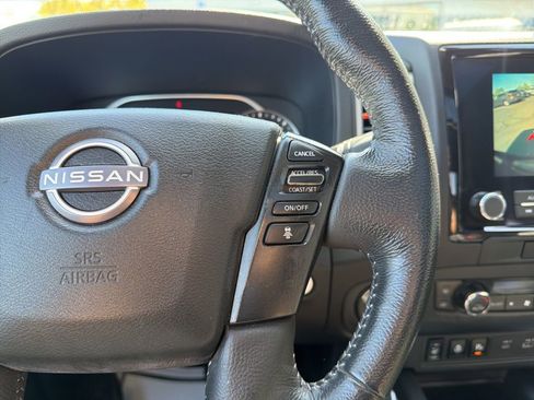 Used 2022 Nissan Frontier SV w/ SV Premium Package AWD/4WD image 31