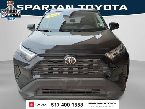 Used 2024 Toyota RAV4 XLE FWD image 3
