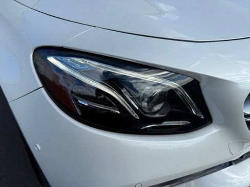 Used 2018 Mercedes-Benz E 63 AMG S image 44