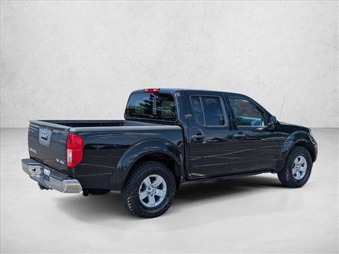Used 2013 Nissan Frontier SV AWD/4WD image 5