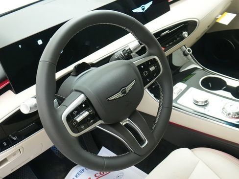 New 2026 Genesis GV70 2.5T AWD/4WD image 13