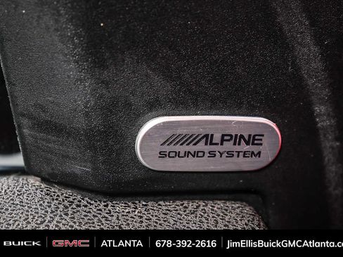 Used 2023 Dodge Charger Scat Pack RWD image 8