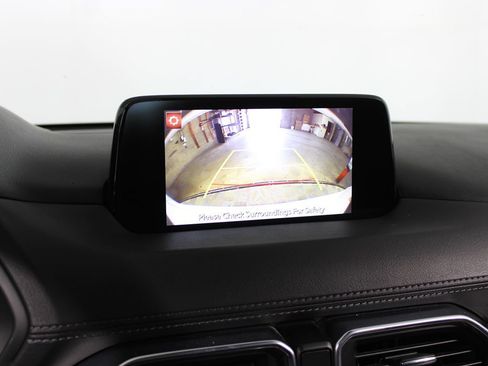 Used 2017 MAZDA CX-5 Touring w/ Preferred Equipment Package FWD image 18