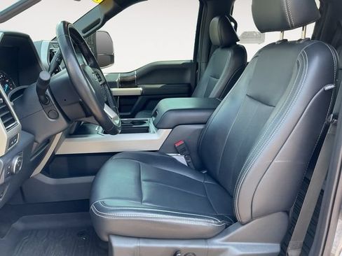 Used 2022 Ford F250 Lariat w/ Black Appearance Package AWD/4WD image 10