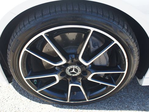 Used 2022 Mercedes-Benz C 300 Coupe image 21