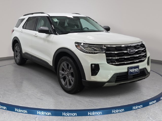 Used 2026 Ford Explorer Active w/ Active Comfort Package AWD/4WD image 4