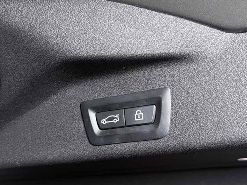Used 2020 BMW X5 M Competition AWD/4WD image 40
