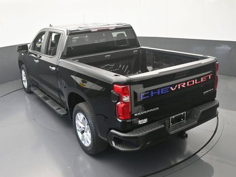 Used 2021 Chevrolet Silverado 1500 Custom RWD image 42